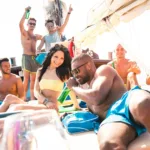 Tour a ISLA MUJERES en Catamaran TODO Incluido 🔥 + CLUB DOLPHIN DISCOVERY - Imagen 17