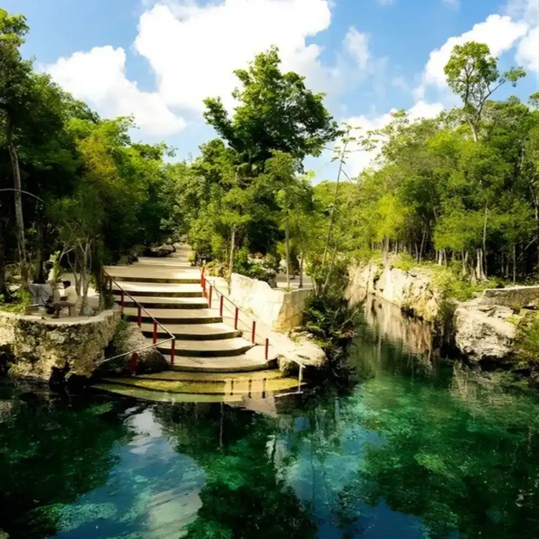 Río Secreto Plus en la Riviera Maya