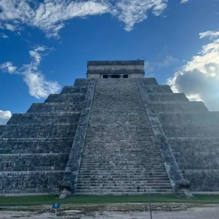 Xichén Deluxe: Chichén Itzá com a Xcaret
